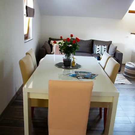 Apartamento Timeless Gospić Exterior foto