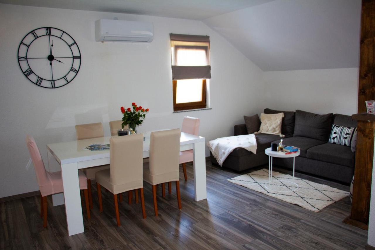 Timeless Apartment